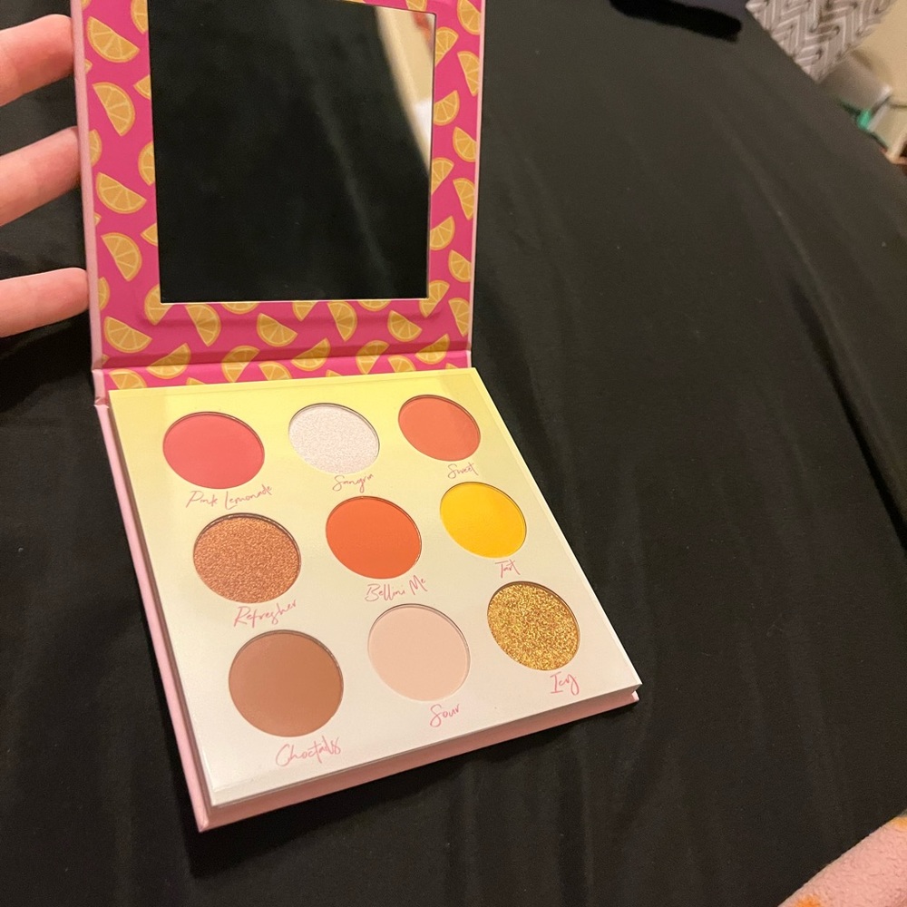 sour ya doin? eyeshadow pallet